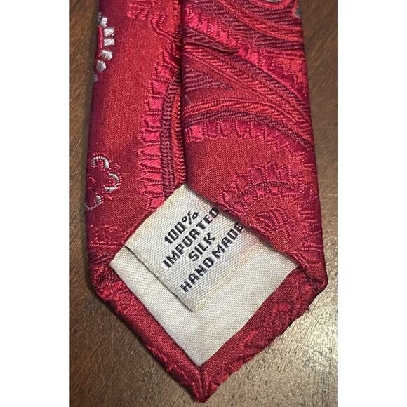 Sean John Red Hand Made 100% Silk Men’s Neck Tie Made In China - Picture 7 of 9
